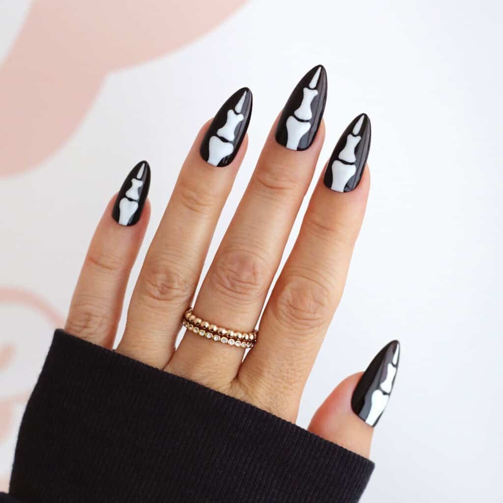 skeleton bones halloween manicure