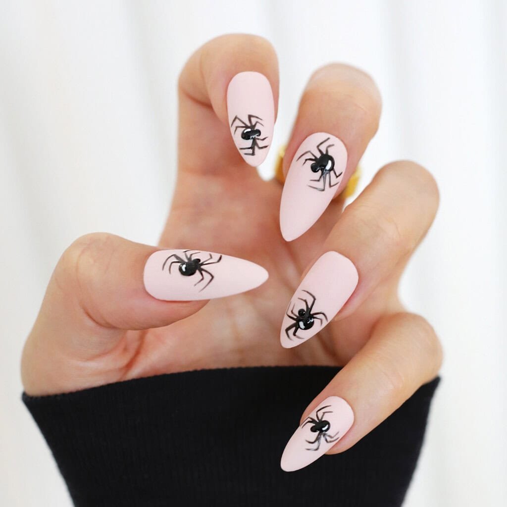 spider halloween nails