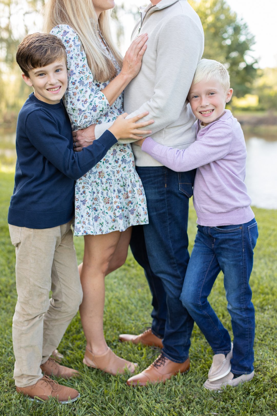 1726871918 905 What to Wear For Fall Family Photos