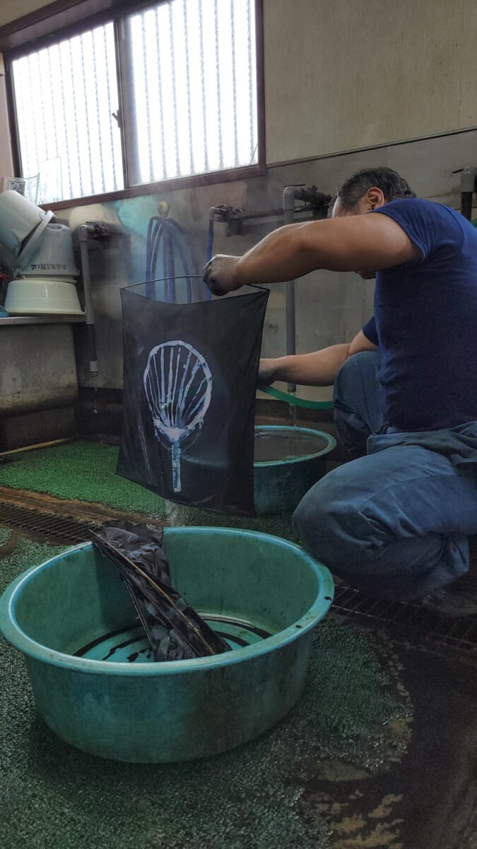 Indigo dyeing shikoku japan