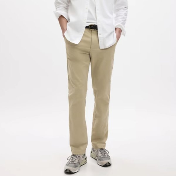 man wearing straight fit khaki pants with casual shoes